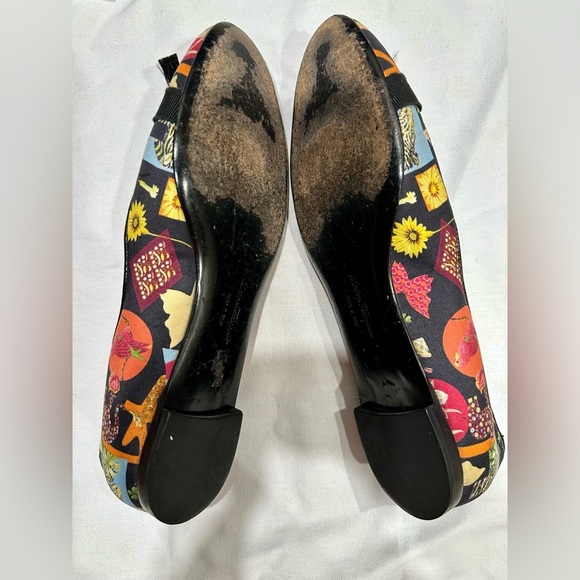 Vintage Salvatore Ferragamo Women's Floral Flats - Red and Yellow 7 - Picture 4 of 7